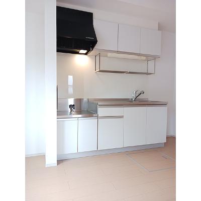 ストロベリーガーデンＢ 101【管理NO：1-017555702-01010】 ★家具家電は申し込み後に搬入します★ ★2026年09月下旬入居可能★の物件写真3