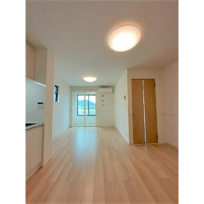エンゼルシーズンⅠ 102【管理NO：1-026168901-01020】 ★家具家電は申し込み後に搬入します★ ★2026年10月上旬入居可能★の物件写真2