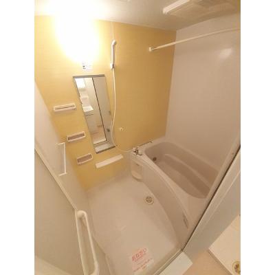 サンサンアルバ 101【管理NO：1-015765501-01010】 ★家具家電は申し込み後に搬入します★の物件写真4