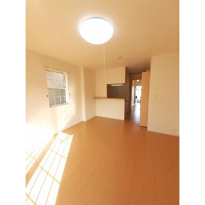 メゾンド・ラフレシール 103【管理NO：1-018377901-01030】 ★家具家電は申し込み後に搬入します★ ★2026年10月中旬入居可能★の物件写真2