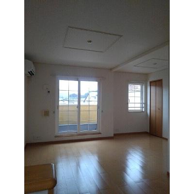 プリムローズＤ 203【管理NO：1-015132904-02030】 ★家具家電は申し込み後に搬入します★ ★2026年10月中旬入居可能★の物件写真2