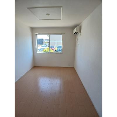 アンシャンテ 101【管理NO：1-018107701-01010】 ★家具家電は申し込み後に搬入します★の物件写真2
