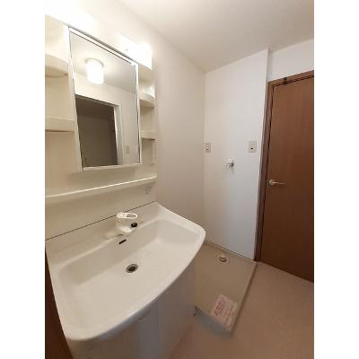 ボンヌ・シャンスⅢ 201【管理NO：1-011474303-02010】 ★家具家電は申し込み後に搬入します★ ★2026年09月下旬入居可能★の物件写真6