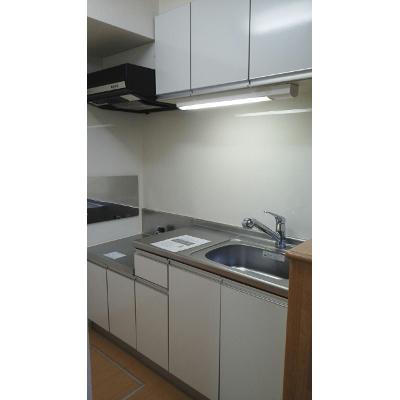 シャレオ 102【管理NO：1-016972601-01020】 ★家具家電は申し込み後に搬入します★ ★2026年10月中旬入居可能★の物件写真3