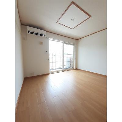 メリッサⅡ 102【管理NO：1-013152402-01020】 ★家具家電は申し込み後に搬入します★ ★2026年10月上旬入居可能★の物件写真2