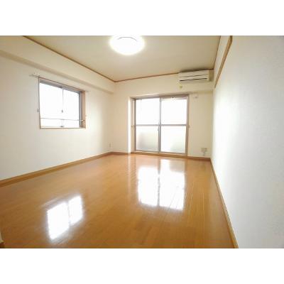 グランド・コスモ 701【管理NO：1-013784901-07010】 ★家具家電は申し込み後に搬入します★ ★2026年10月上旬入居可能★の物件写真2