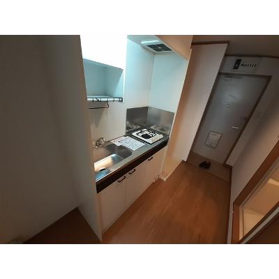 ＳＵＮ・ＥＶＥＲ 202【管理NO：1-007341101-02020】 ★家具家電は申し込み後に搬入します★ ★2026年09月上旬入居可能★の物件写真3