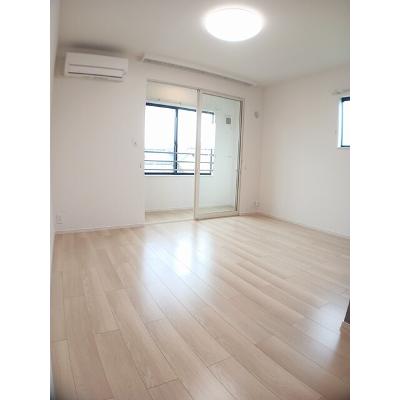 シャルマン南大分 205【管理NO：1-027753301-02050】 ★家具家電は申し込み後に搬入します★ ★2026年10月上旬入居可能★の物件写真2