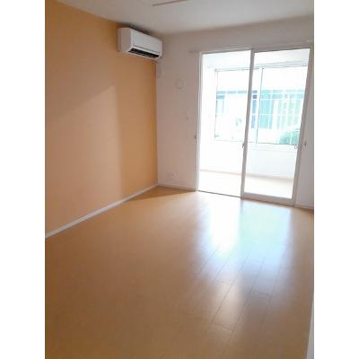 ペルソナⅢ 103【管理NO：1-020723001-01030】 ★家具家電は申し込み後に搬入します★ ★2026年09月下旬入居可能★の物件写真2