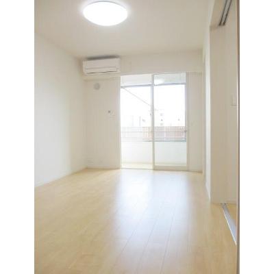 ドルチェ　ルーチェ　Ⅱ 101【管理NO：1-024069502-01010】 ★家具家電は申し込み後に搬入します★ ★2026年10月上旬入居可能★の物件写真2