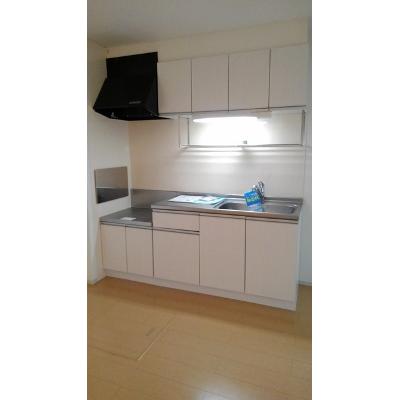 エルミタージュ・トミ 102【管理NO：1-017381901-01020】 ★家具家電は申し込み後に搬入します★ ★2026年10月中旬入居可能★の物件写真3