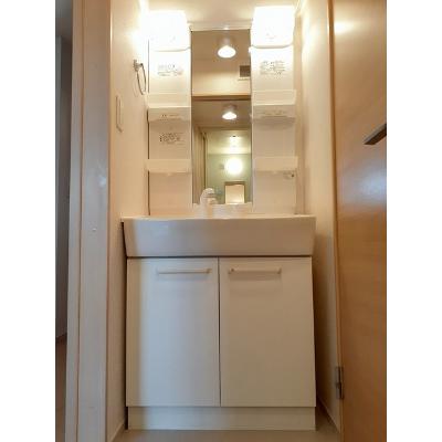 エルミタージュ・トミ 102【管理NO：1-017381901-01020】 ★家具家電は申し込み後に搬入します★ ★2026年10月中旬入居可能★の物件写真6