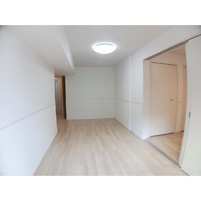 ＣＡＳＡ　ＳＥＲＥＮＡ 102【管理NO：1-027383701-01020】 ★家具家電は申し込み後に搬入します★ ★2026年10月中旬入居可能★の物件写真2