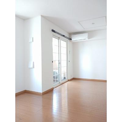 ツイン　タウン　白石坂　Ⅳ 102【管理NO：1-014230202-01020】 ★家具家電は申し込み後に搬入します★ ★2026年09月下旬入居可能★の物件写真2