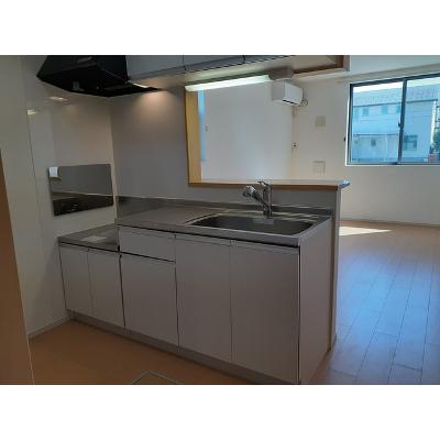 シティ・ライツ 101【管理NO：1-018182701-01010】 ★家具家電は申し込み後に搬入します★ ★2026年10月中旬入居可能★の物件写真3