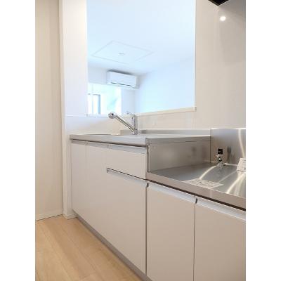 アルモニーハウス山泉 202【管理NO：1-023279601-02020】 ★家具家電は申し込み後に搬入します★ ★2026年10月上旬入居可能★の物件写真3