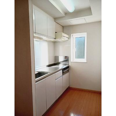 グランド　コモンズ 301【管理NO：1-015463501-03010】 ★家具家電は申し込み後に搬入します★ ★2026年10月中旬入居可能★の物件写真3