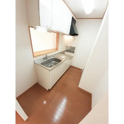 フラングラース 203【管理NO：1-013646801-02030】 ★家具家電は申し込み後に搬入します★ ★2026年10月中旬入居可能★の物件写真3