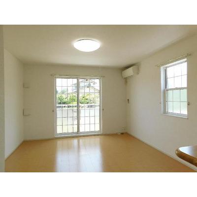 レジデンスⅡ 104【管理NO：1-018743901-01040】 ★家具家電は申し込み後に搬入します★ ★2026年10月中旬入居可能★の物件写真2