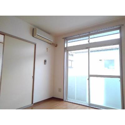 エリール城 201【管理NO：1-006701201-02010】 ★家具家電は申し込み後に搬入します★ ★2026年09月下旬入居可能★の物件写真2