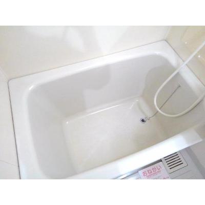 エリール城 201【管理NO：1-006701201-02010】 ★家具家電は申し込み後に搬入します★ ★2026年09月下旬入居可能★の物件写真4