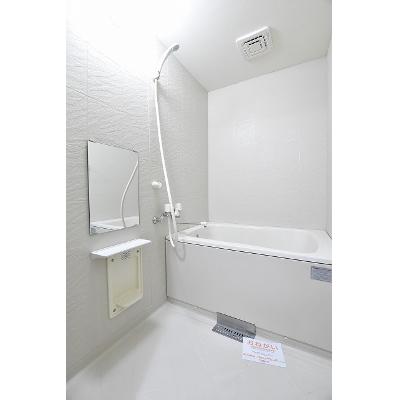 サンパーク 201【管理NO：1-009630301-02010】 ★家具家電は申し込み後に搬入します★ ★2026年10月上旬入居可能★の物件写真4