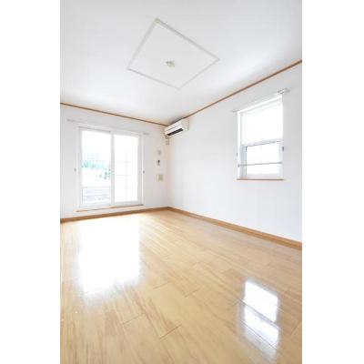 ノーブル・フラワーＡ 201【管理NO：1-013679601-02010】 ★家具家電は申し込み後に搬入します★ ★2026年10月中旬入居可能★の物件写真2