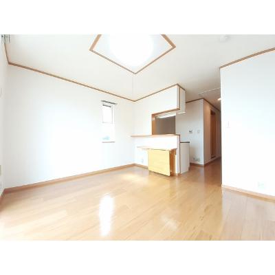 スペランツァ 203【管理NO：1-012658901-02030】 ★家具家電は申し込み後に搬入します★ ★2026年10月中旬入居可能★の物件写真2