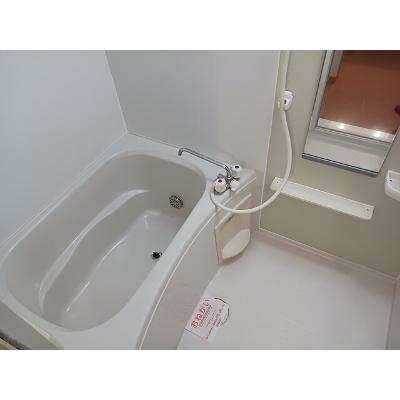 ドゥー　ベルジュ　Ａ 203【管理NO：1-012639001-02030】 ★家具家電は申し込み後に搬入します★の物件写真4