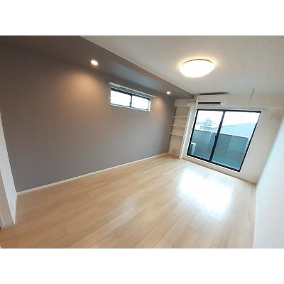 フローラーリアⅢ 201【管理NO：1-026707501-02010】 ★家具家電は申し込み後に搬入します★ ★2026年09月中旬入居可能★の物件写真2