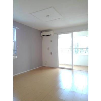 ウィンクルム　Ⅲ 204【管理NO：1-018365103-02040】 ★家具家電は申し込み後に搬入します★ ★2026年10月中旬入居可能★の物件写真2