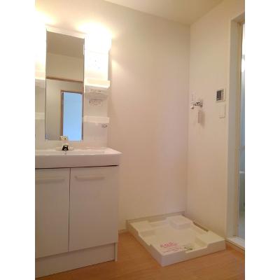 ウィンクルム　Ⅲ 204【管理NO：1-018365103-02040】 ★家具家電は申し込み後に搬入します★ ★2026年10月中旬入居可能★の物件写真6