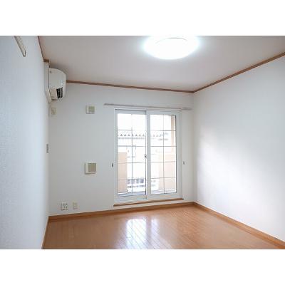 ウエスト・モンターニュＢ 203【管理NO：1-014010302-02030】 ★家具家電は申し込み後に搬入します★の物件写真2
