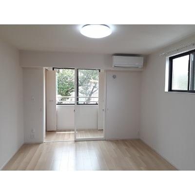 ラ・セーヌ博労 203【管理NO：1-026429501-02030】 ★家具家電は申し込み後に搬入します★ ★2026年09月中旬入居可能★の物件写真2