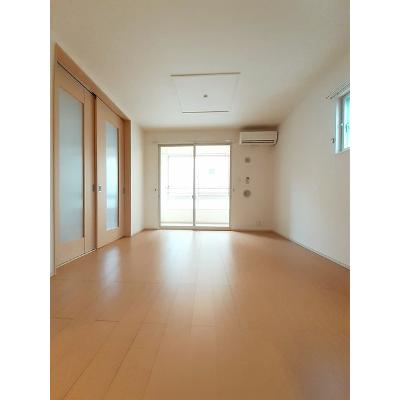 ボンヌ・シャンス 201【管理NO：1-018521801-02010】 ★家具家電は申し込み後に搬入します★ ★2026年10月中旬入居可能★の物件写真2