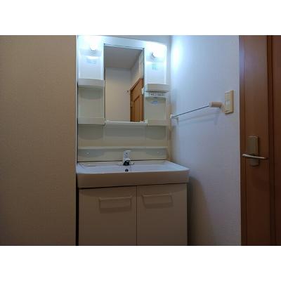 エルフィーノ 202【管理NO：1-013948001-02020】 ★家具家電は申し込み後に搬入します★ ★2026年10月中旬入居可能★の物件写真6