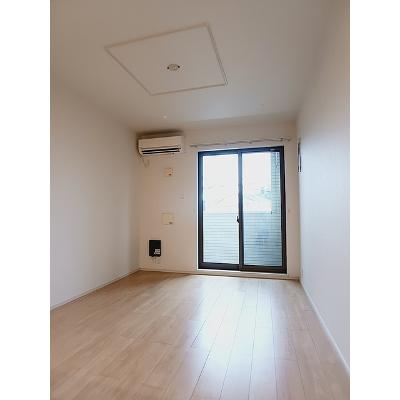 ノーブルエイチⅠ 101【管理NO：1-022829001-01010】 ★家具家電は申し込み後に搬入します★の物件写真2