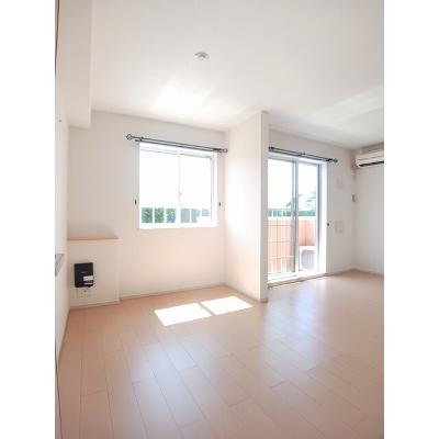 グランツ　アンジェ 103【管理NO：1-017651901-01030】 ★家具家電は申し込み後に搬入します★ ★2026年10月中旬入居可能★の物件写真2