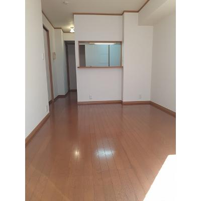 メリディオ日向館 202【管理NO：1-013126401-02020】 ★家具家電は申し込み後に搬入します★ ★2026年10月中旬入居可能★の物件写真2