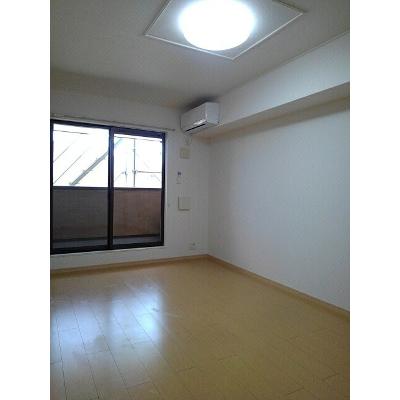 グラース・ヌーヴォー 202【管理NO：1-015786001-02020】 ★家具家電は申し込み後に搬入します★ ★2026年11月中旬入居可能★の物件写真2