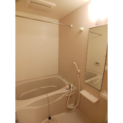 apartment 愛知県岡崎市六名１丁目６番地１６ 

↓地図はこちらから
