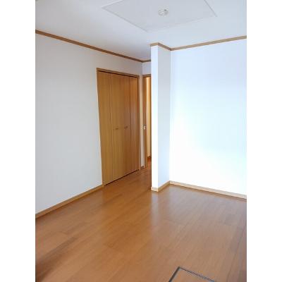 アンジェリック　Ａ棟 102【管理NO：1-013272201-01020】 ★家具家電は申し込み後に搬入します★の物件写真2