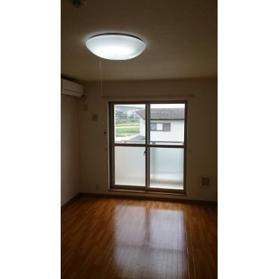メゾン・ド・フォンテ 301【管理NO：1-013745201-03010】 ★家具家電は申し込み後に搬入します★ ★2026年08月下旬入居可能★の物件写真2