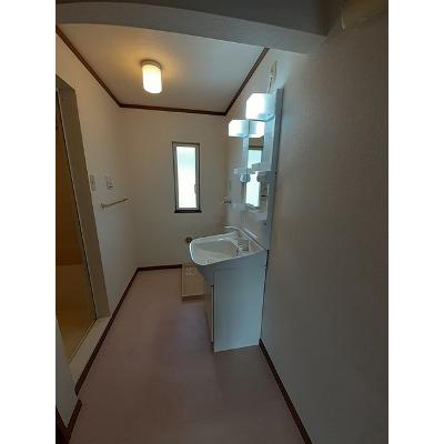 アルベール　ヴィラⅡ 203【管理NO：1-011743801-02030】 ★家具家電は申し込み後に搬入します★ ★2026年10月中旬入居可能★の物件写真6