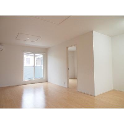 ブランシュ 202【管理NO：1-022968201-02020】 ★家具家電は申し込み後に搬入します★ ★2026年09月上旬入居可能★の物件写真2