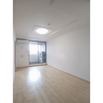 アルカディアⅡ 405【管理NO：1-018758902-04040】 ★家具家電は申し込み後に搬入します★ ★2026年10月上旬入居可能★の物件写真2