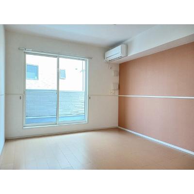 リバーサイド　レジデンス　ＴＵ 202【管理NO：1-018910301-02020】 ★家具家電は申し込み後に搬入します★ ★2026年10月上旬入居可能★の物件写真2