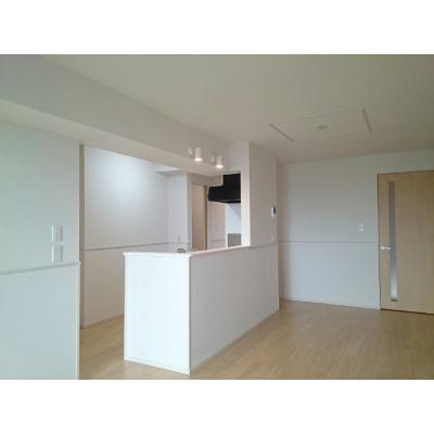 アフタヌーンベル 308【管理NO：1-021548502-03070】 ★家具家電は申し込み後に搬入します★ ★2026年09月下旬入居可能★の物件写真2