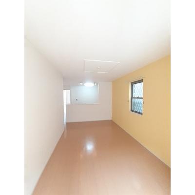 ラパンⅡ 102【管理NO：1-018410302-01020】 ★家具家電は申し込み後に搬入します★の物件写真2