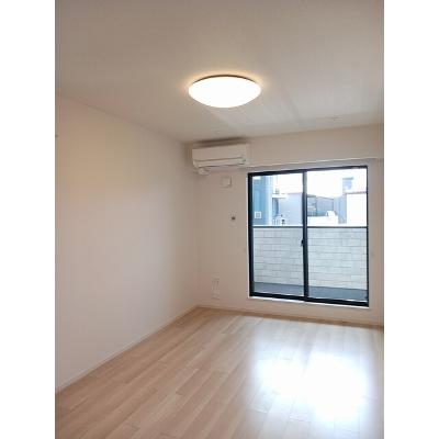 アルシャムス　Ⅰ 201【管理NO：1-027324501-02010】 ★家具家電は申し込み後に搬入します★の物件写真2
